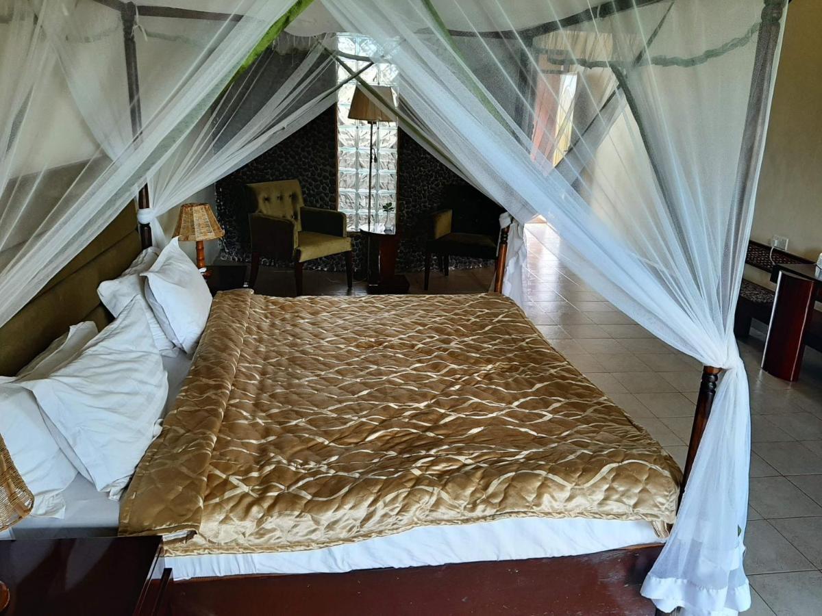 Aa 5* Amboseli-Nationalpark